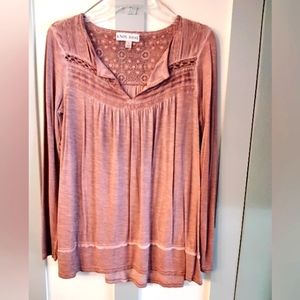 Womans long sleeve Blouse. Knox Rose Size S